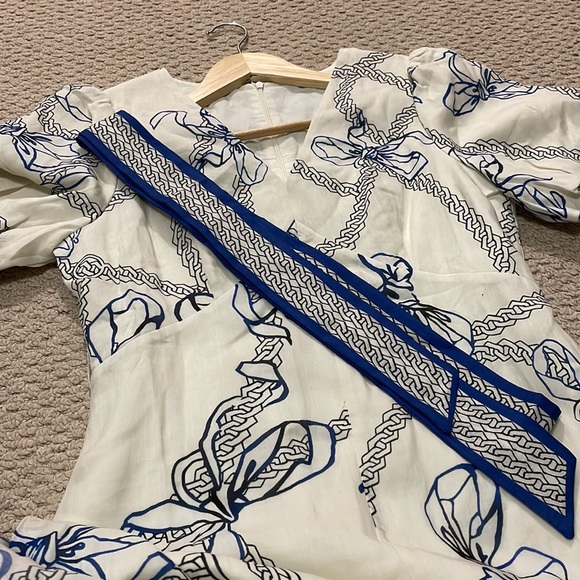 Linen Light Dress - Picture 9 of 16